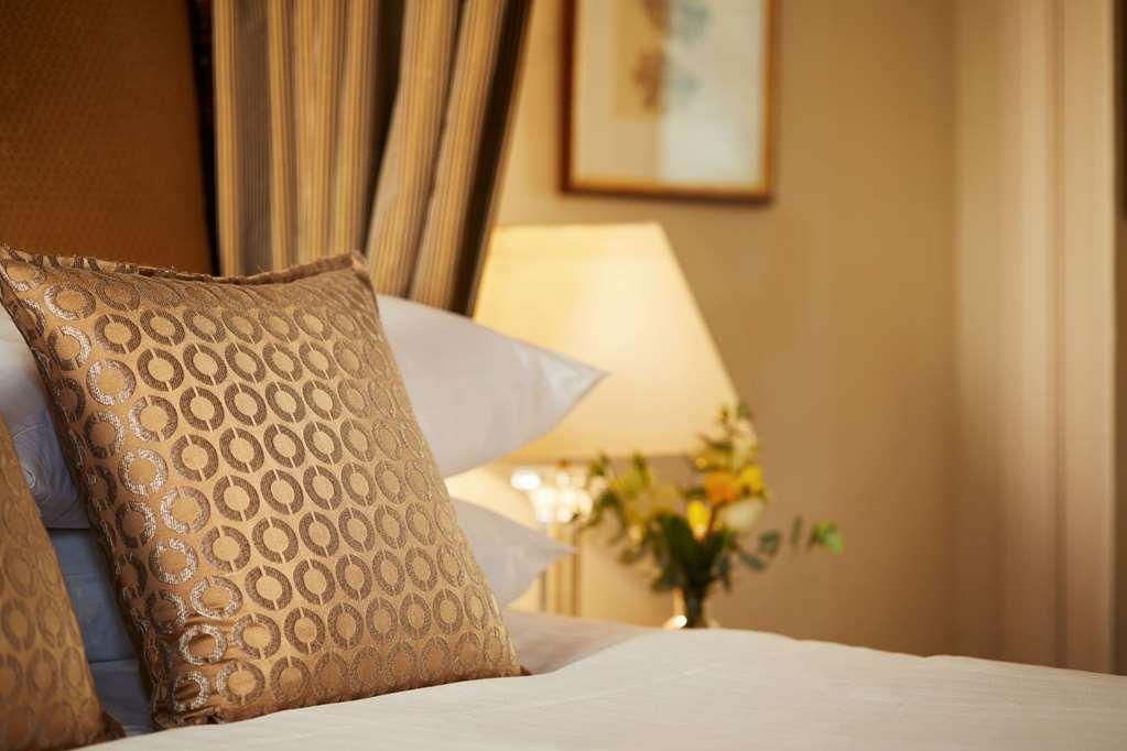 Macdonald Cardrona Hotel, Golf & Spa Peebles Room photo