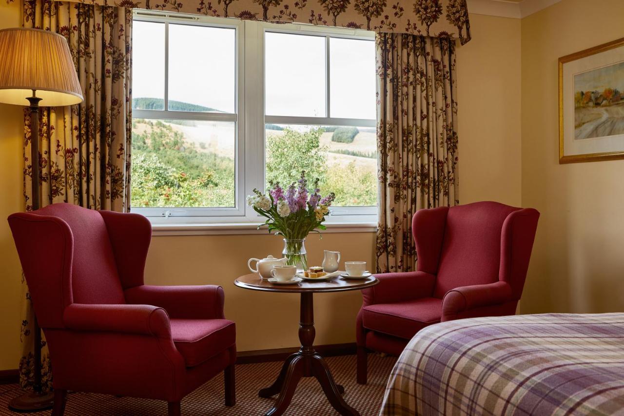 Macdonald Cardrona Hotel, Golf & Spa Peebles Exterior photo